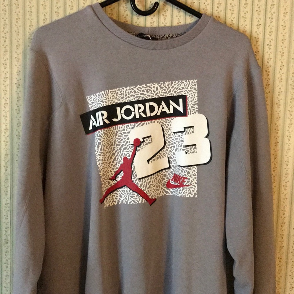 Air Jordan crew neck